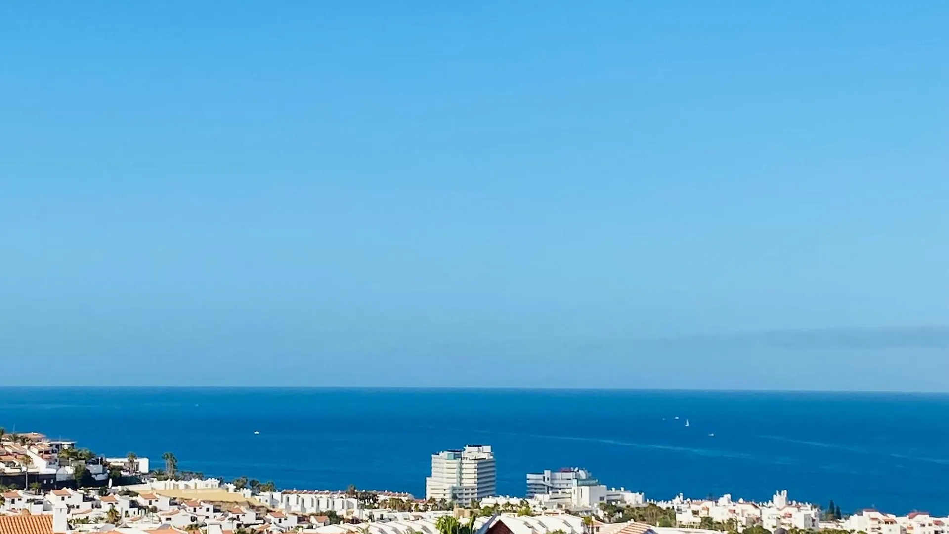 Ocean Front Sunset View Apartamento Costa Adeje