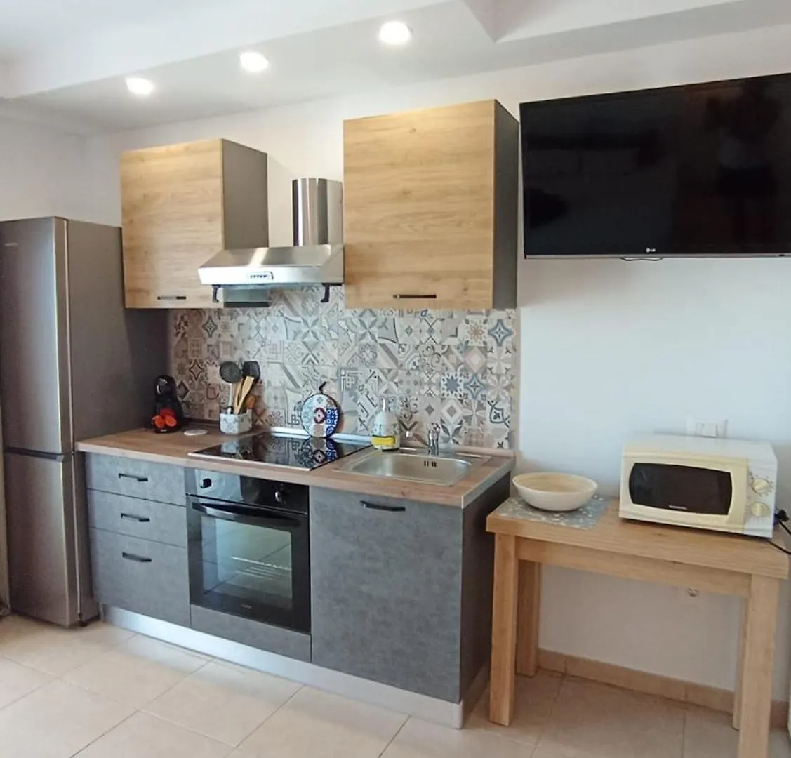 דירות אדחה Ocean Front Sunset View